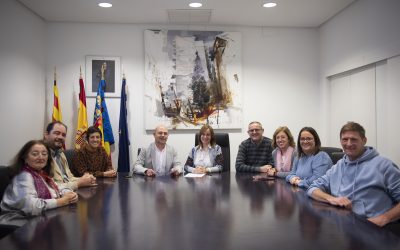 PSOE i Més Xixona firmen un acord de govern  per a garantir l’estabilitat municipal fins a 2027