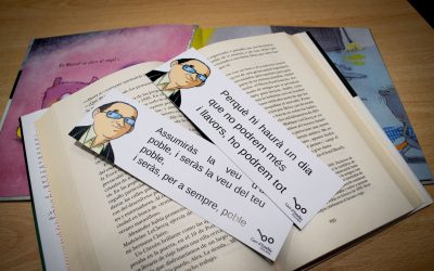 Xixona tanca l’any d’homenatge a Estellés amb el repartiment de marcapàgines amb algunes de les seues cites més cèlebres